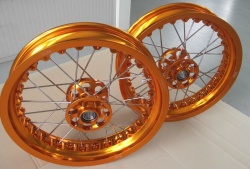 Jantes aluminium Kineo taillées dans la masse orange