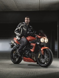Promos Triumph Street Triple et Street Triple R
