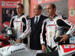 Nitro Jet Casque 24h du Mans Moto Team Carabiniers