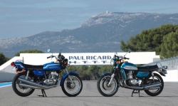 La Kawasaki 750 H2 et la Suzuki 750 GT à l'honneur de la Sunday Ride Classic 2012