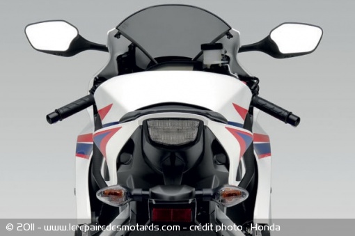 Honda CBR 1000 RR Fireblade 2012 dévoilée