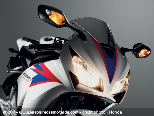 Honda CBR 1000 RR Fireblade 2012 dévoilée