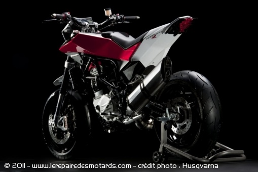 Nouveauté : Husqvarna Nuda 900R