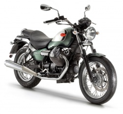 Nouveauté 2012 : Moto Guzzi Nevada Classic et Anniversario
