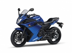 Yamaha XJ6 Diversion F bleu