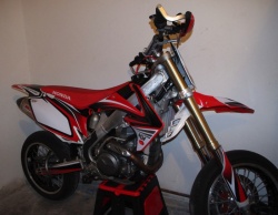 Appel à témoin: Vol d'une Honda CRF450R