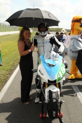 FIM e-Power et TTXGP Championships : Matthias Himmelmann et le Münch Racing Team dominent les essais avec la 49