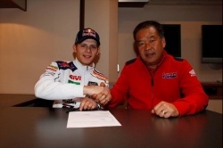 MotoGP : Bradl et Nakamoto