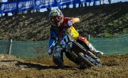 Teillet réalise le doublé en MX2 et revient à 10 points de Desprey