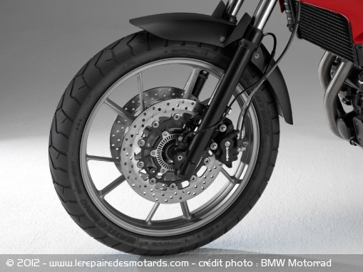 BMW F700GS