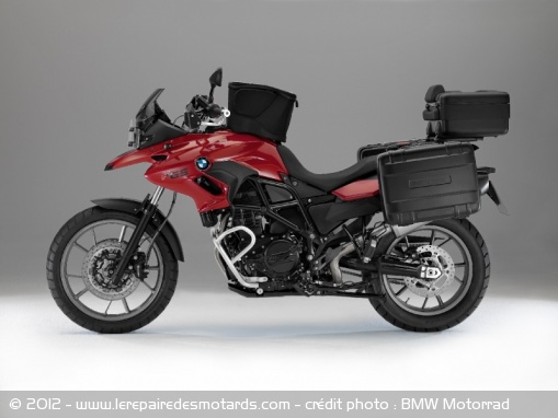 BMW F700GS