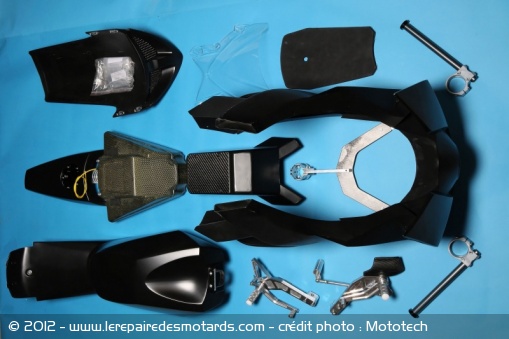 KTM RC4 690R par Mototech
