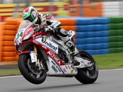 WSBK Jerez : Giugliano en pole provisoire - Crédit photo : WorldSBK