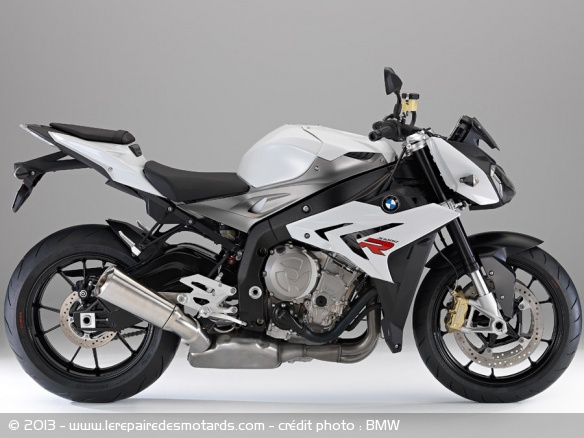 BMW S1000R