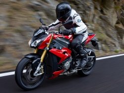 BMW S1000R