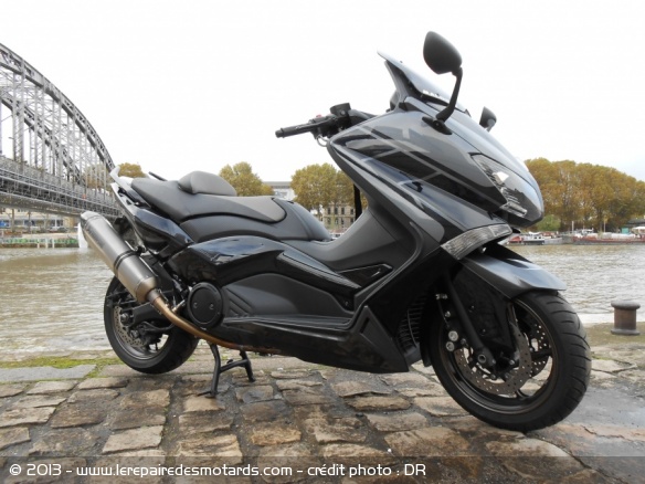 Prépa : TMax 530 Smart Grey et Black