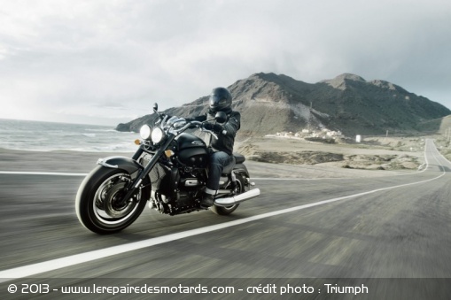 Triumph Rocket III Roadster