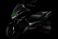 Kawasaki officialise maxi scooter J300