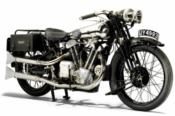 Une Brough Superior Alpine Grand Sports aux enchères