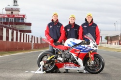 North West 200 :décès de Simon Andrews (tout à gauche) (Photo David Reygondeau)