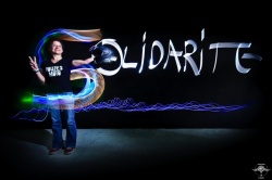 Light painting réalisé par Konte Rast dans le cadre de la marche des lumières du 22 novembre, toujours au profit de l'institut Curie