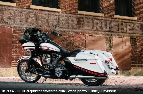 Harley-Davidson Road Glide Special