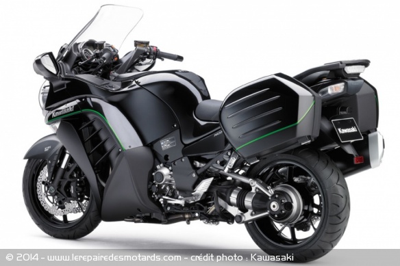 Routière Kawasaki GTR 1400