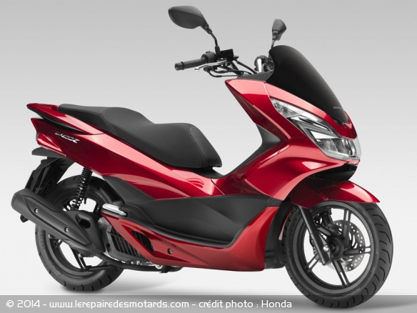 Scooter Honda PCX 125 rouge