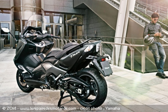 Scooter Yamaha Tmax Iron Max