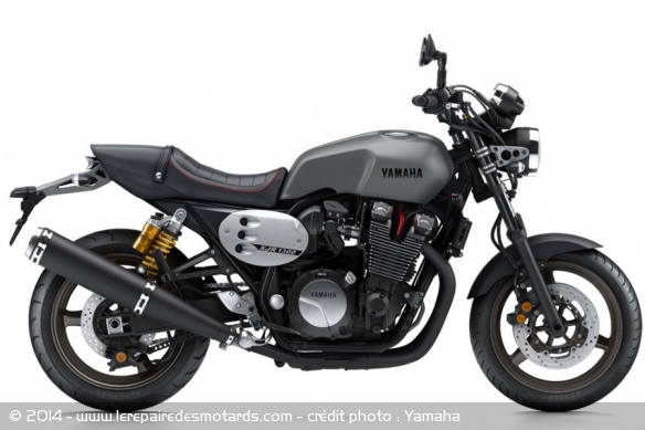 Yamaha XJR1300 