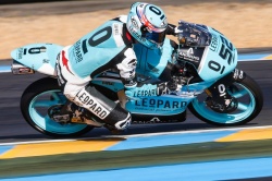 Moto3 : Kent garde la main - crédit photo : MotoGP