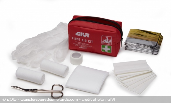 la trouse de secours GIVI et son contenu 