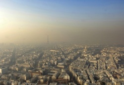 Paris : une interdiction improvisée et approximative
