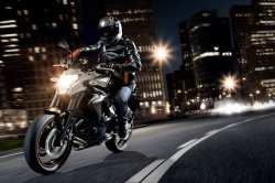 Kawasaki rhabille les ER-6