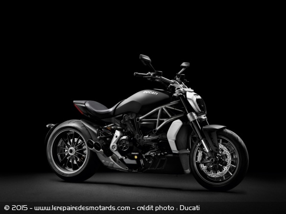 Ducati XDiavel avant droit Ducati XDiavel avant droit