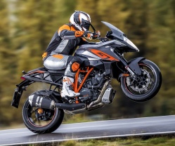 KTM 1290 Super Duke GT