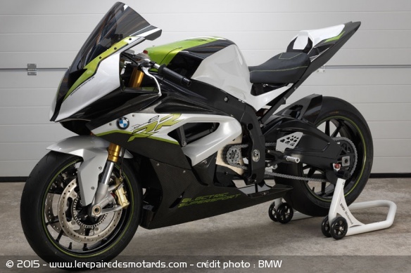 L'eRR reprend le design de la S1000RR L'eRR reprend le design de la S1000RR