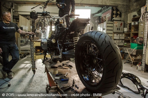 La R nineT débute sa tranformation La R nineT débute sa tranformation