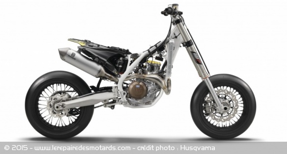Le FS 450 se pare d'un nouveau cadre en chrome molybdène