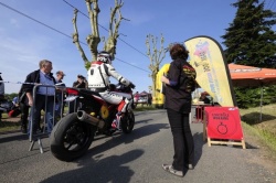Départ du Rallye du Beaujolais - crédit photo : Moto Tour