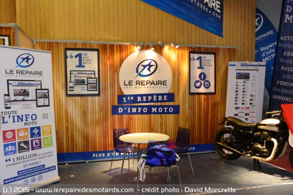 Le stand du Repaire au Salon de Paris