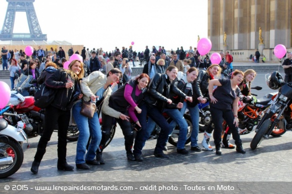 A Paris, le cortège est parti de la place du Trocadéro