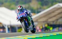 MotoGP : Lorenzo en tête des essais libres