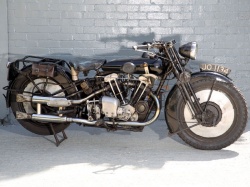 Brough Superior 680 Black Alpine de 1930