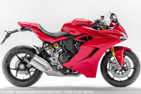 Ducati 939 SuperSport S rouge