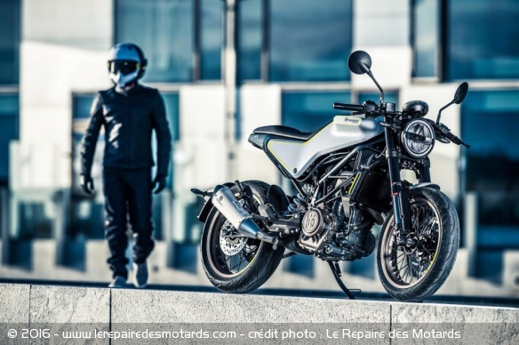 Husqvarna 401 Vitpilen, stqtique en ville