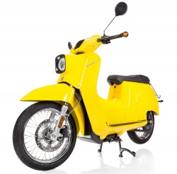 Scooter électrique Govecs Schwalbe