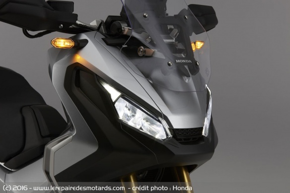 Le X-ADV arbore un look anguleux