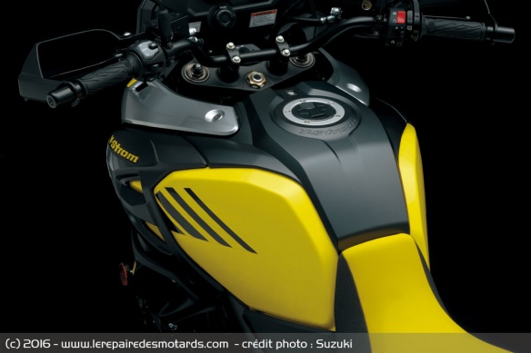 Réservoir du Suzuki V-Strom 1000