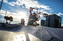 Promos sur les motocross électriques KTM